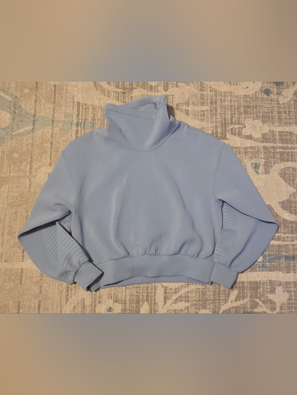 Lululemon Full Flourish Pullover. Chambray Blue. Size 10. Like New